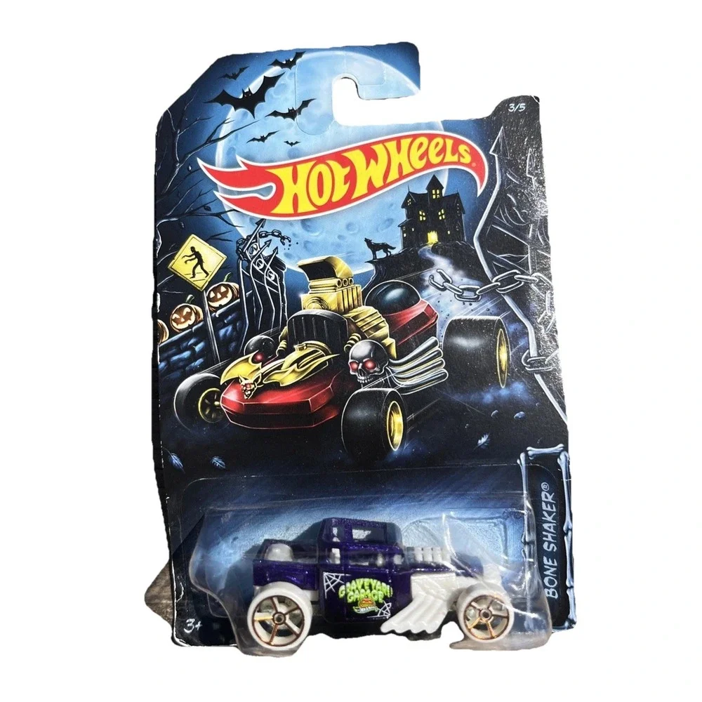 Hot Wheels 2014 Happy Halloween 3/5 Bone Shaker - Kroger Exclusive